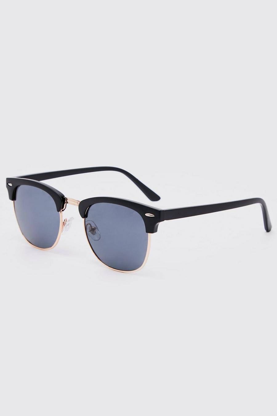 Black Retro Round Sunglasses image number 1