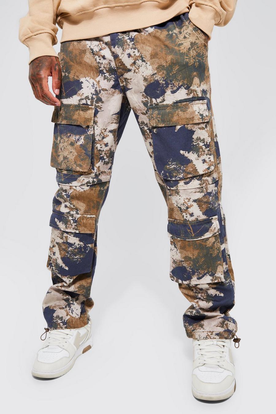 Elastic Waist Forest Camo Multi Pocket Straight Fit Cargo Pants image number 1