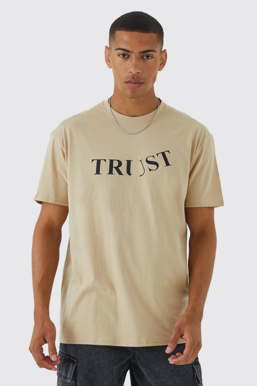 Sand Oversized Broken Trust T-Shirt Met Print