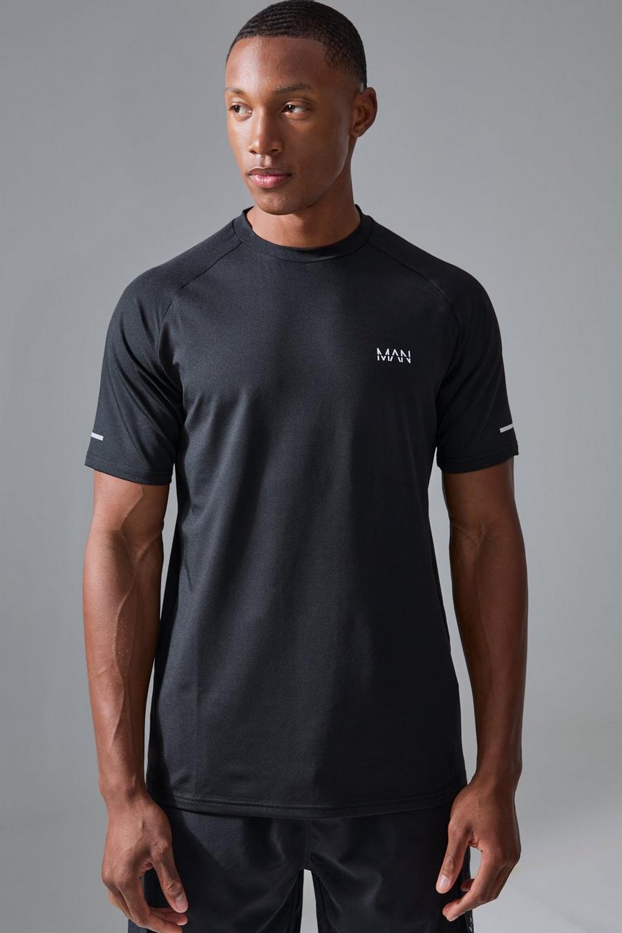 Man Active Gym Raglan T-Shirt, Black