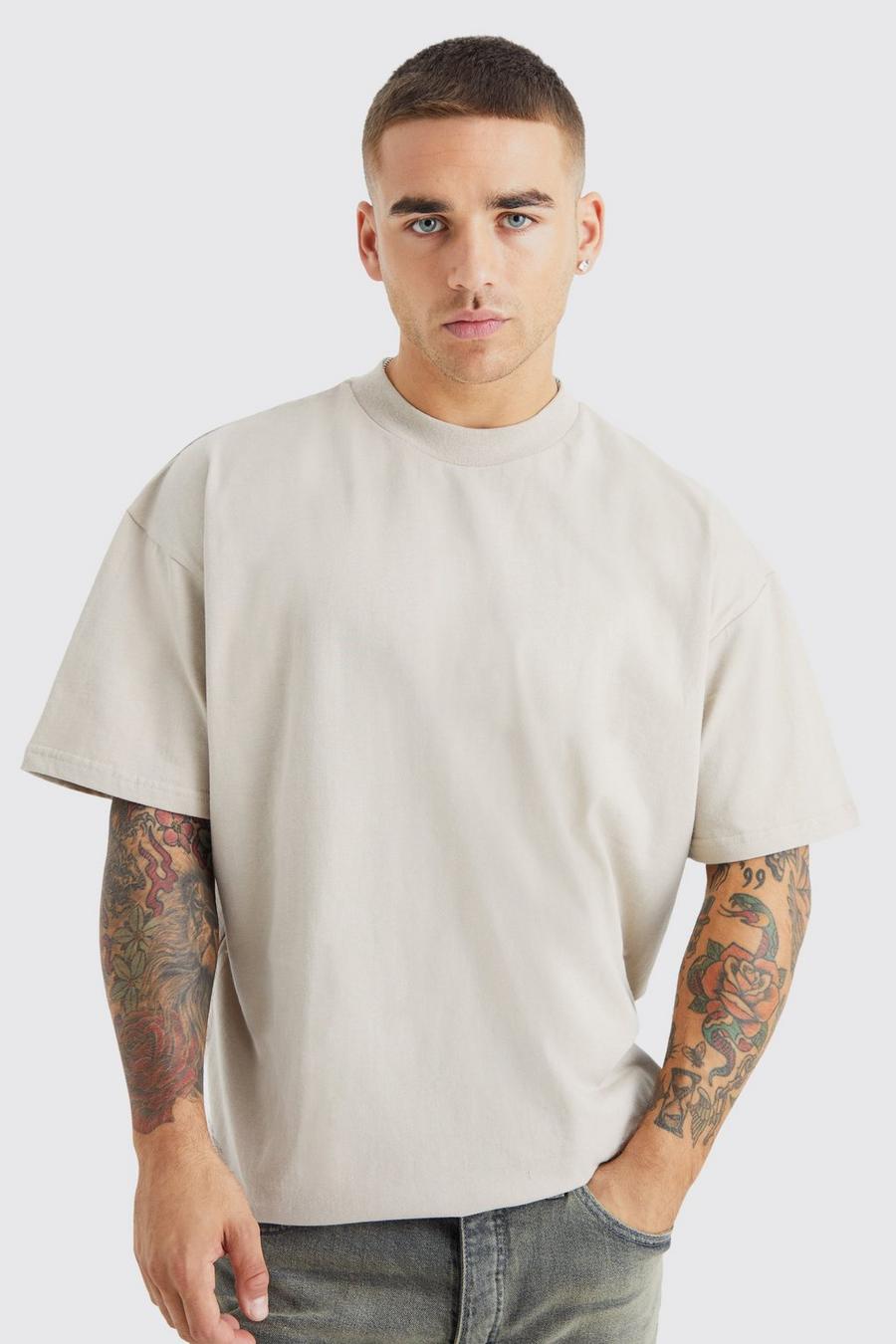 Sand Oversize t-shirt med hög halsmudd