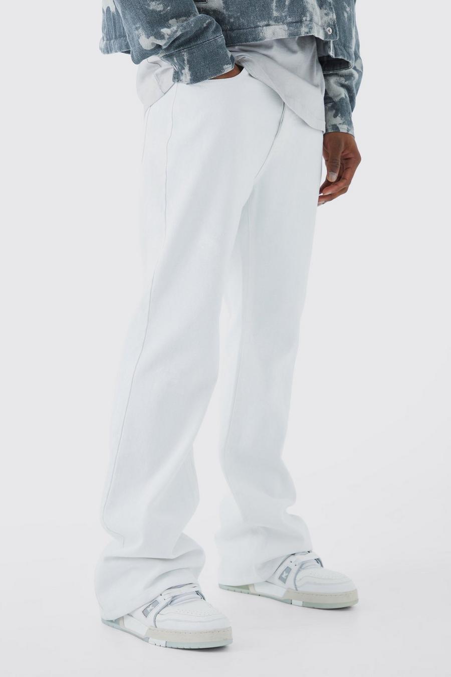 White Jeans med ledig passform och utsvängda ben image number 1