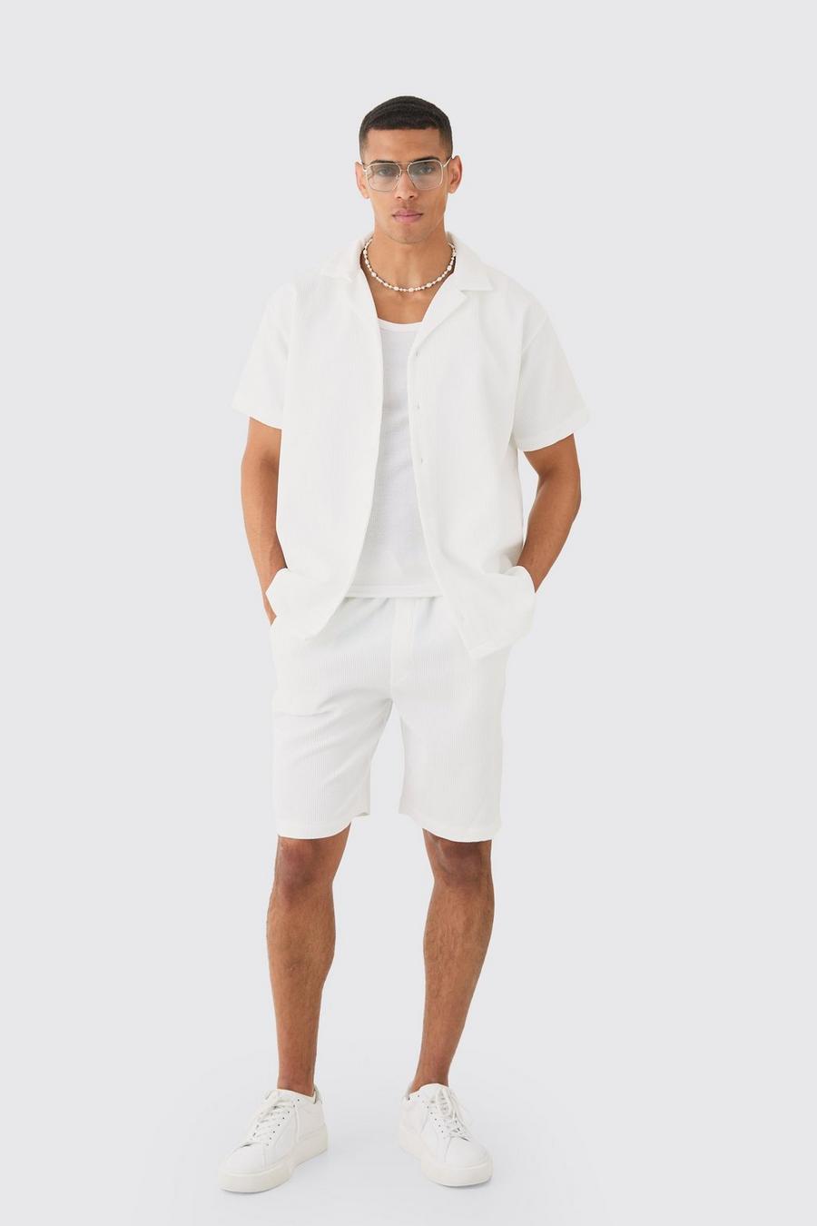 Conjunto de pantalón corto y camisa oversize plisada de manga corta, White