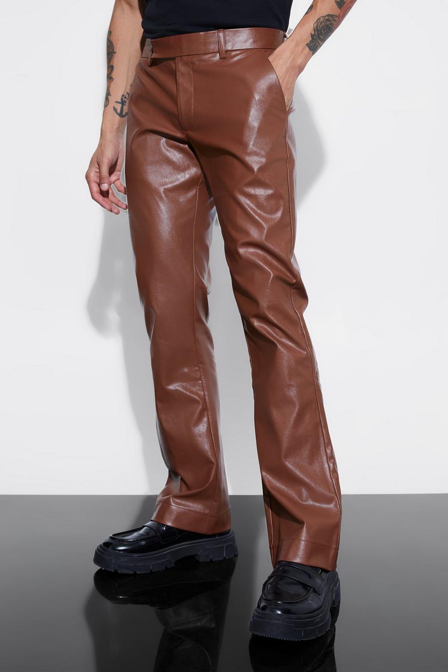 Pantaloni sartoriali a zampa Slim Fit in PU, Brown image number 1