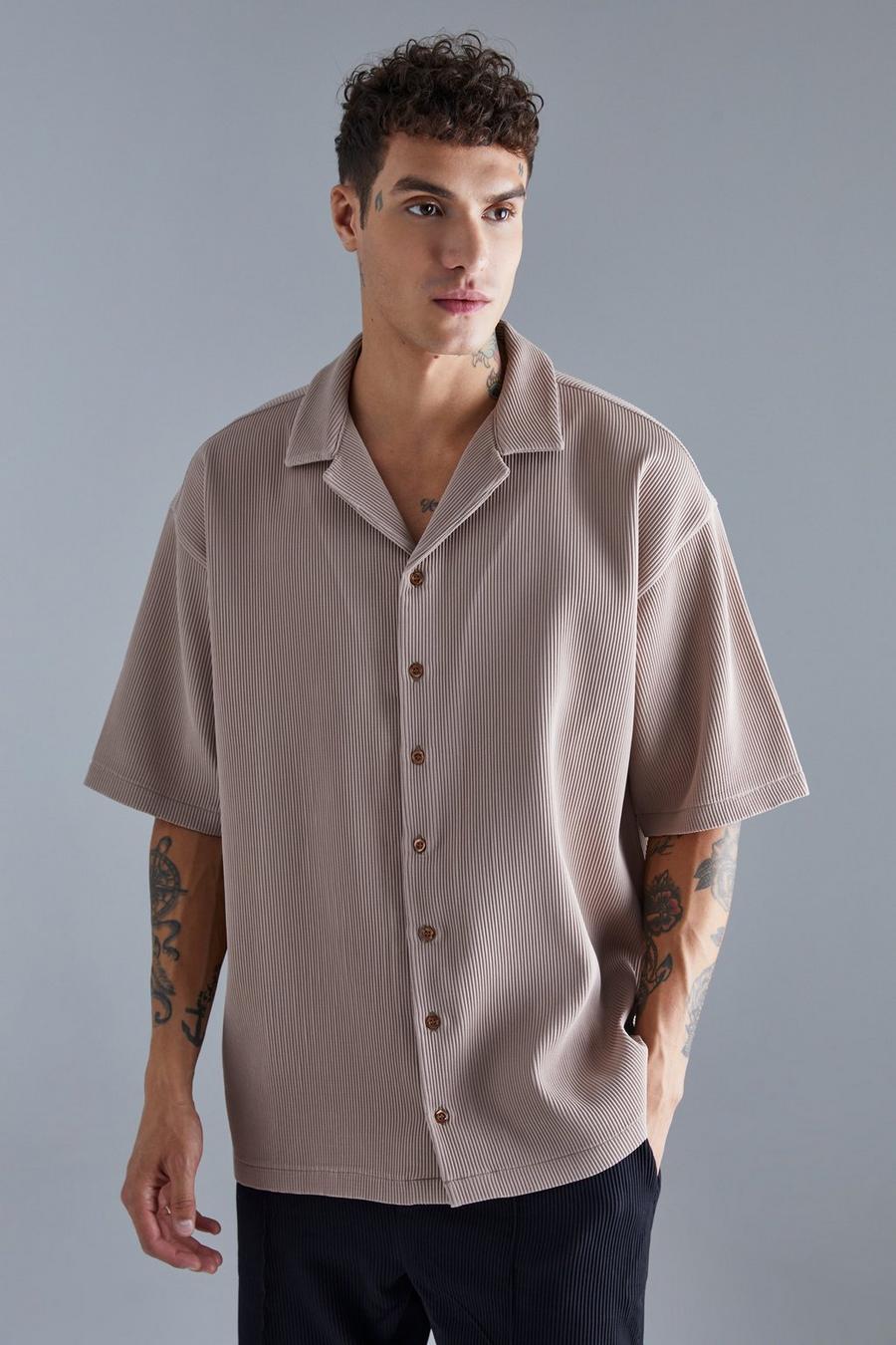 Mocha Short Sleeve Revere Oversized Pleated Shirt