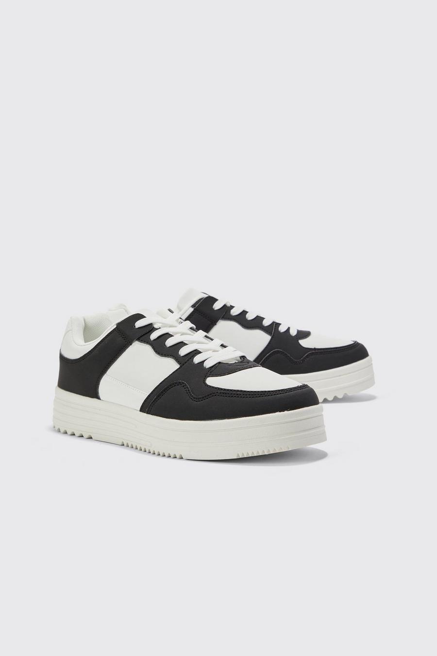 Black Sneakers med chunky sula