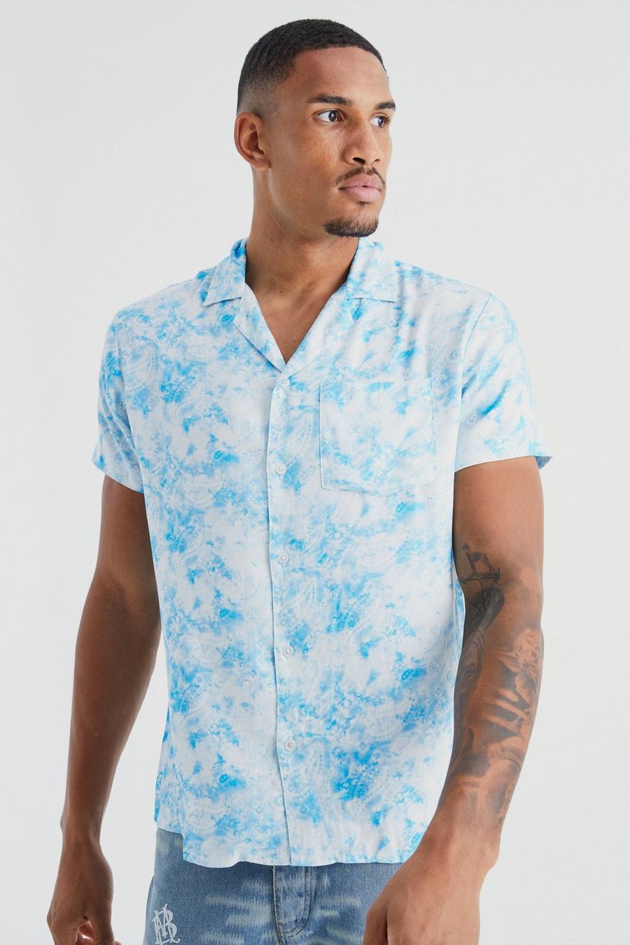Blue Tall Viscose Overhemd Met Korte Mouwen En Print