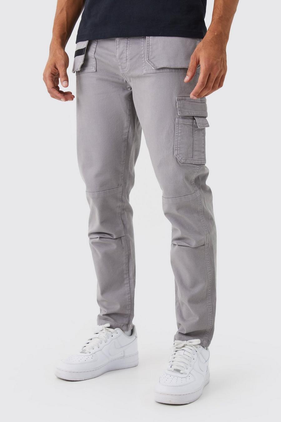 Pantaloni Cargo Slim Fit con spalline, Charcoal image number 1