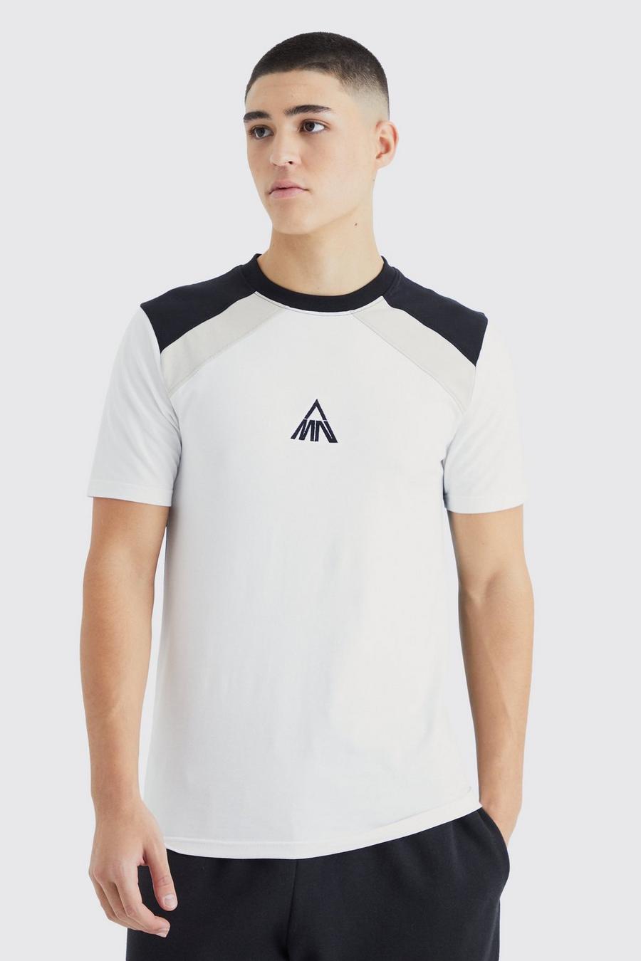Camiseta MAN ajustada al músculo con colores en bloque, White