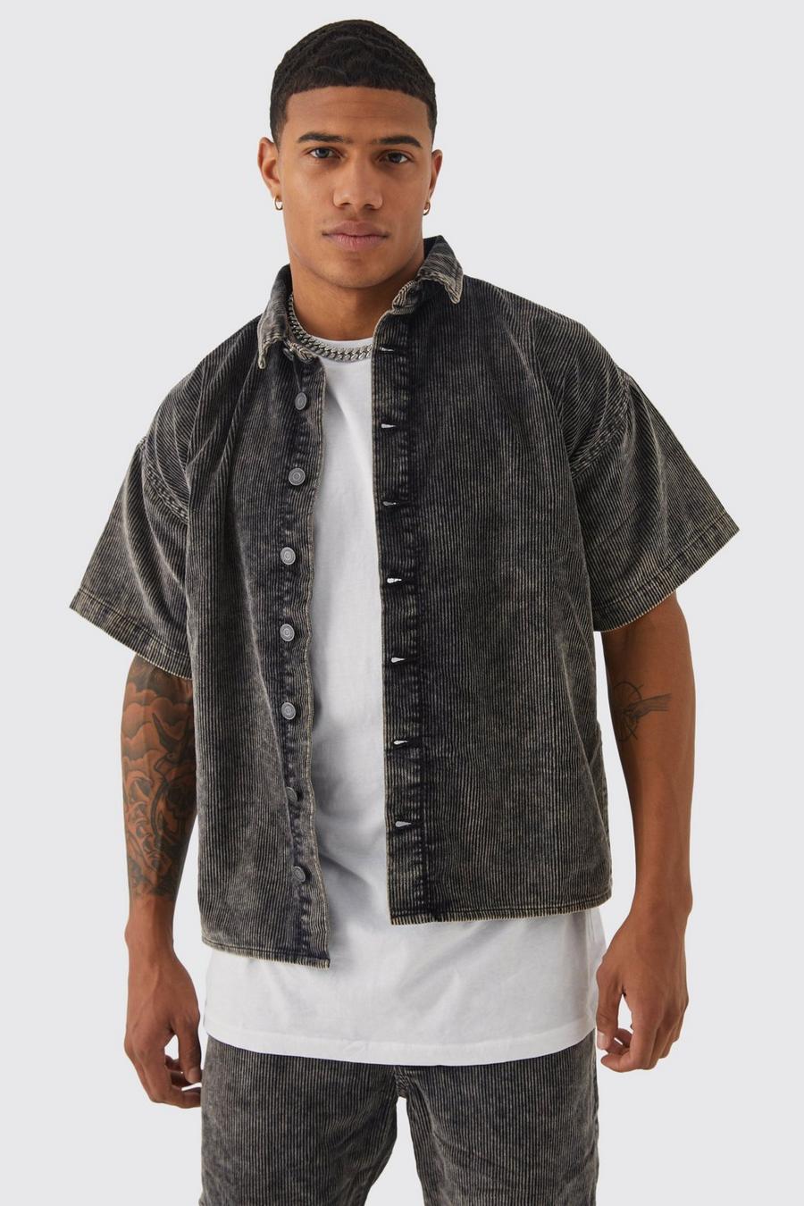Black Kortärmad skjorta i manchester med stentvättad effekt