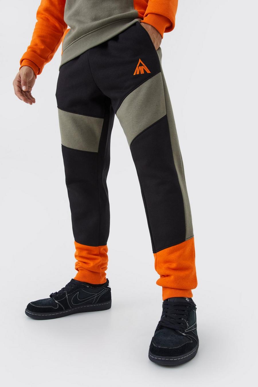 Man Slim-Fit Colorblock Jogginghose, Khaki