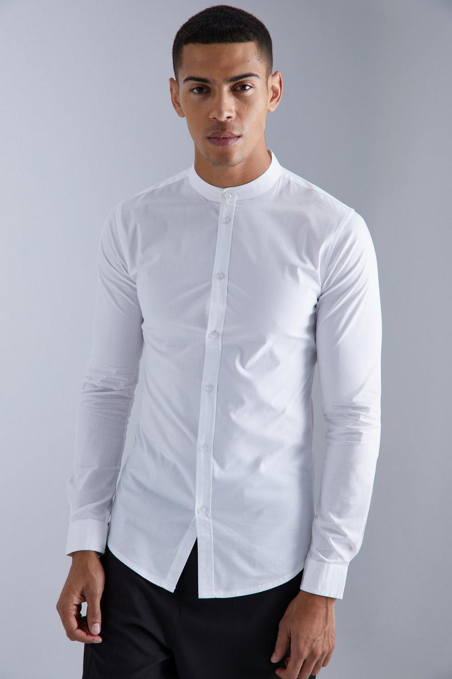 Camicia attillata a maniche lunghe con colletto serafino, White