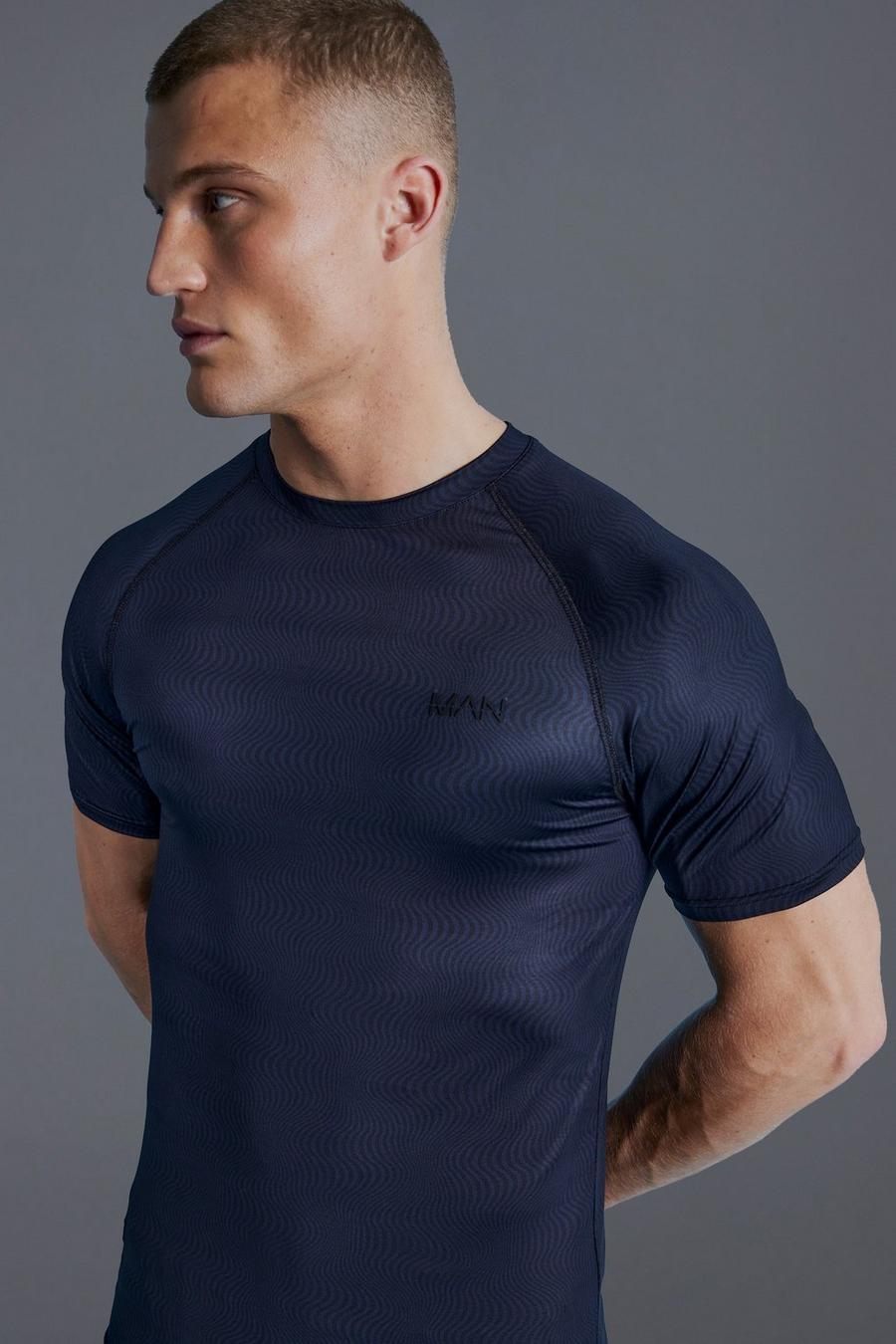 Camiseta MAN Active ajustada al músculo con estampado geométrico, Black