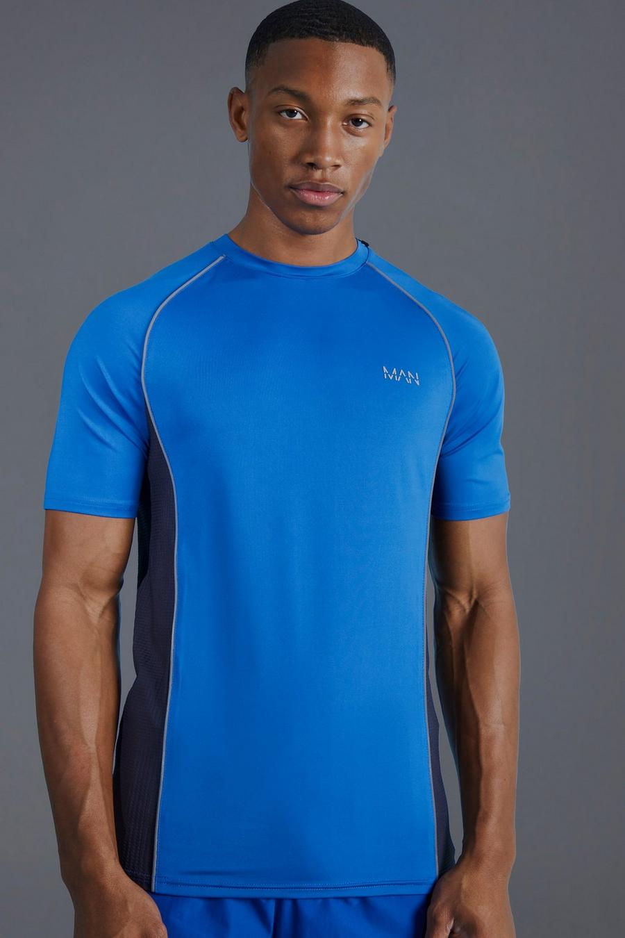 T-shirt attillata Man Active con pannelli, Cobalt
