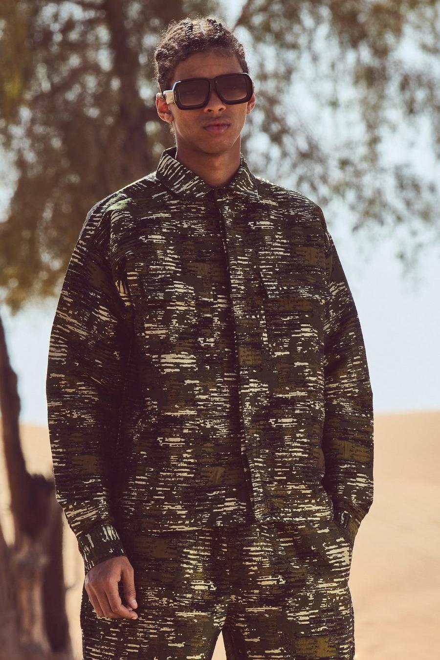 Strukturiertes Camouflage Overshirt mit Tasche, Camo