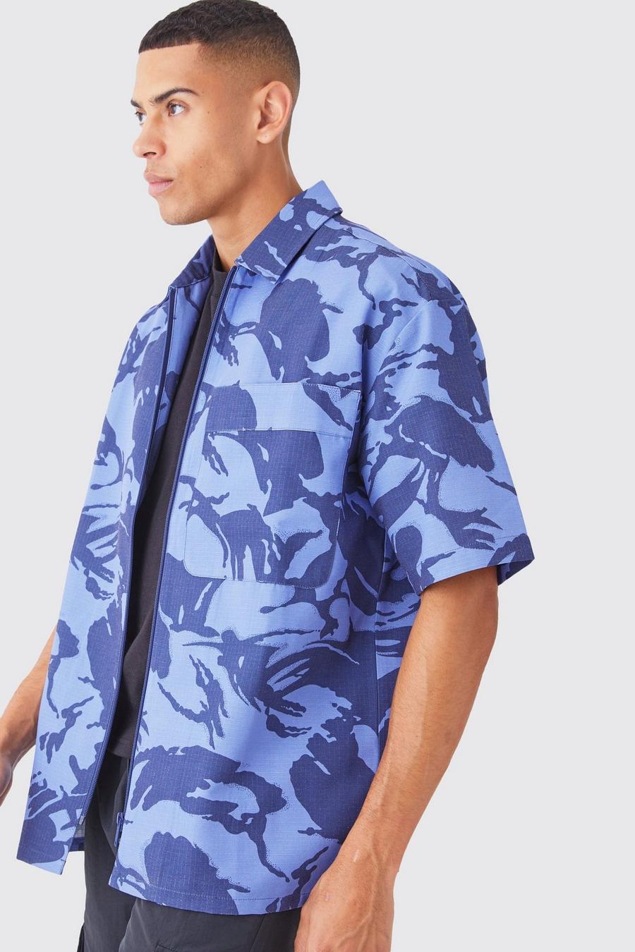 Camicia squadrata oversize in nylon ripstop in fantasia militare con zip, Blue
