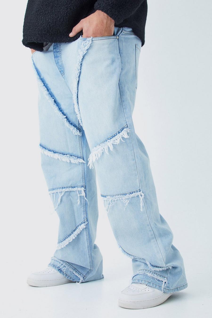 Jeans a zampa rigidi Plus Size rilassati con fondo sfilacciato, Light blue