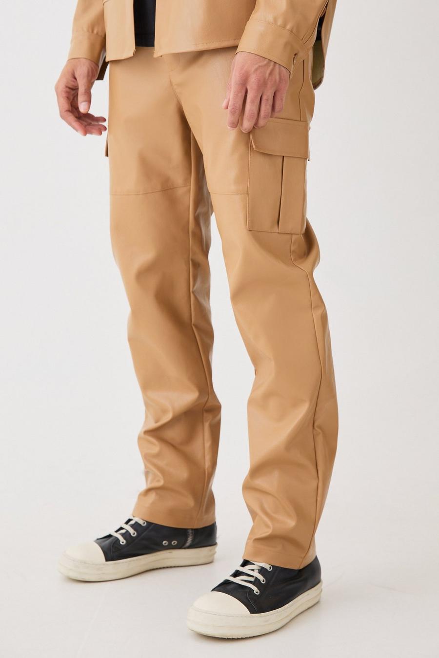 Pantalón utilitario de cuero sintético con pernera recta y cintura fija, Stone