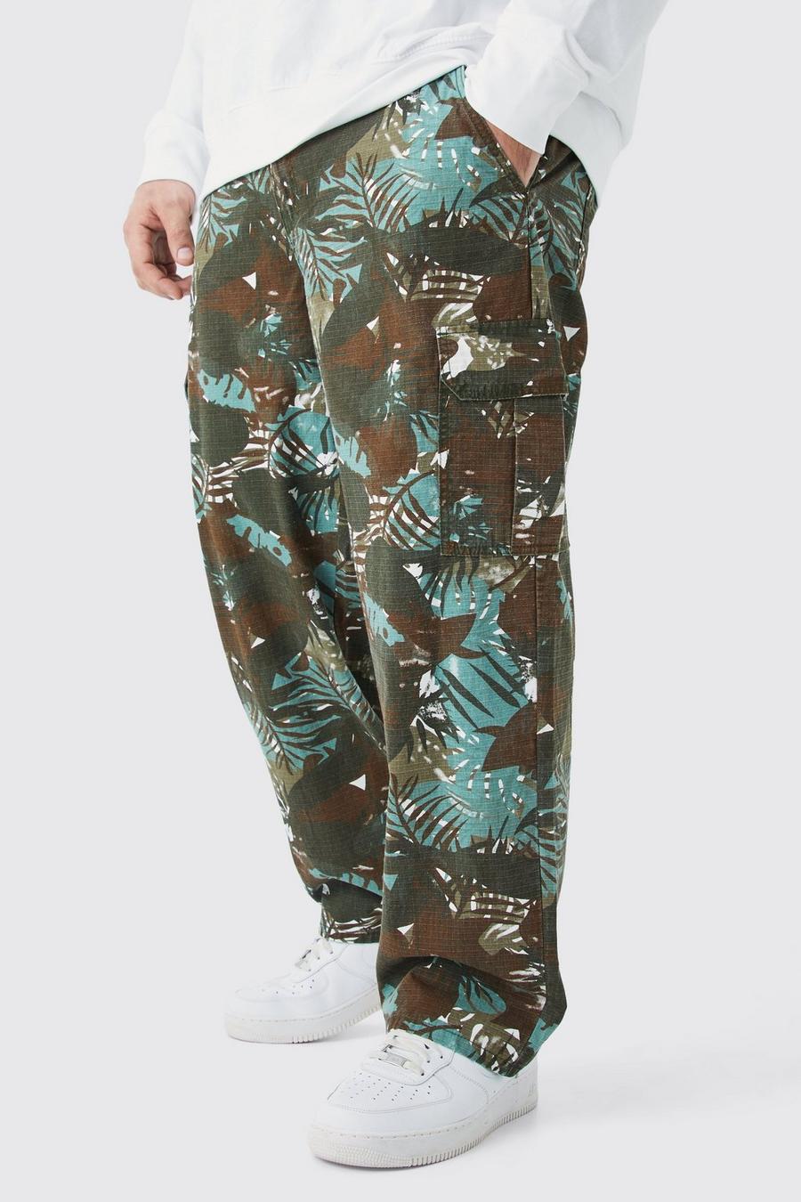 Pantalón Plus cargo de sarga holgado con estampado de camuflaje y cintura fija, Multi