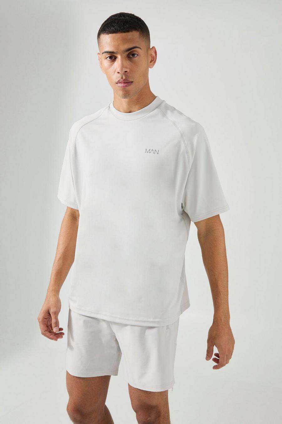 Man Active Oversize Raglan T-Shirt, Light grey
