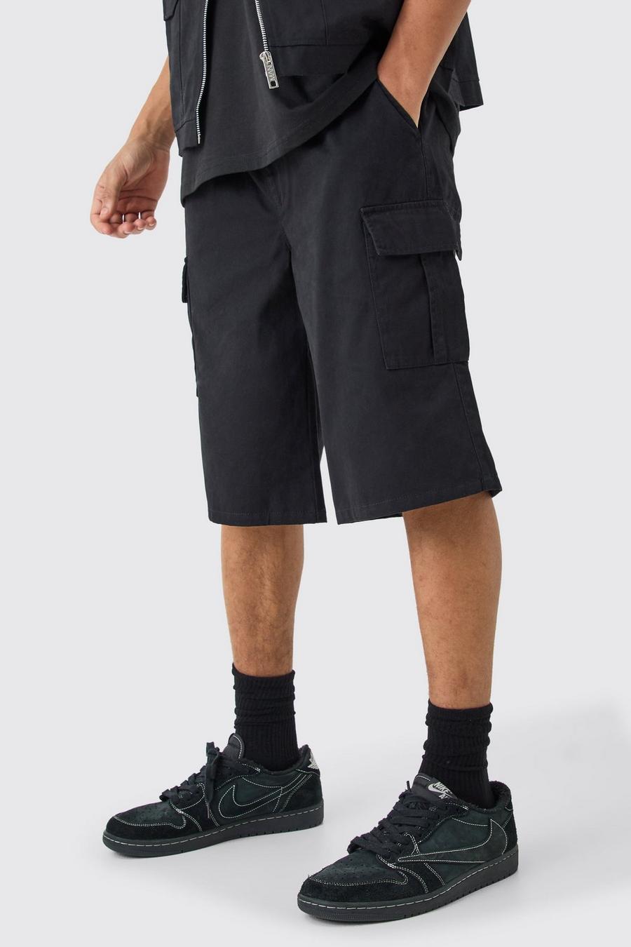 Elastic Waist Black Relaxed Fit Longer Length Cargo Shorts image number 1