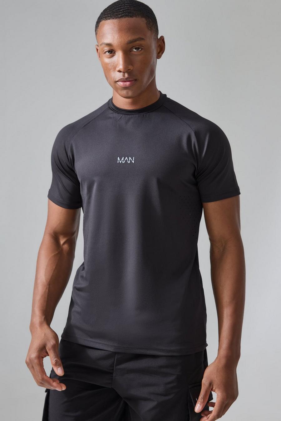 Man Active perforiertes T-Shirt, Black image number 1