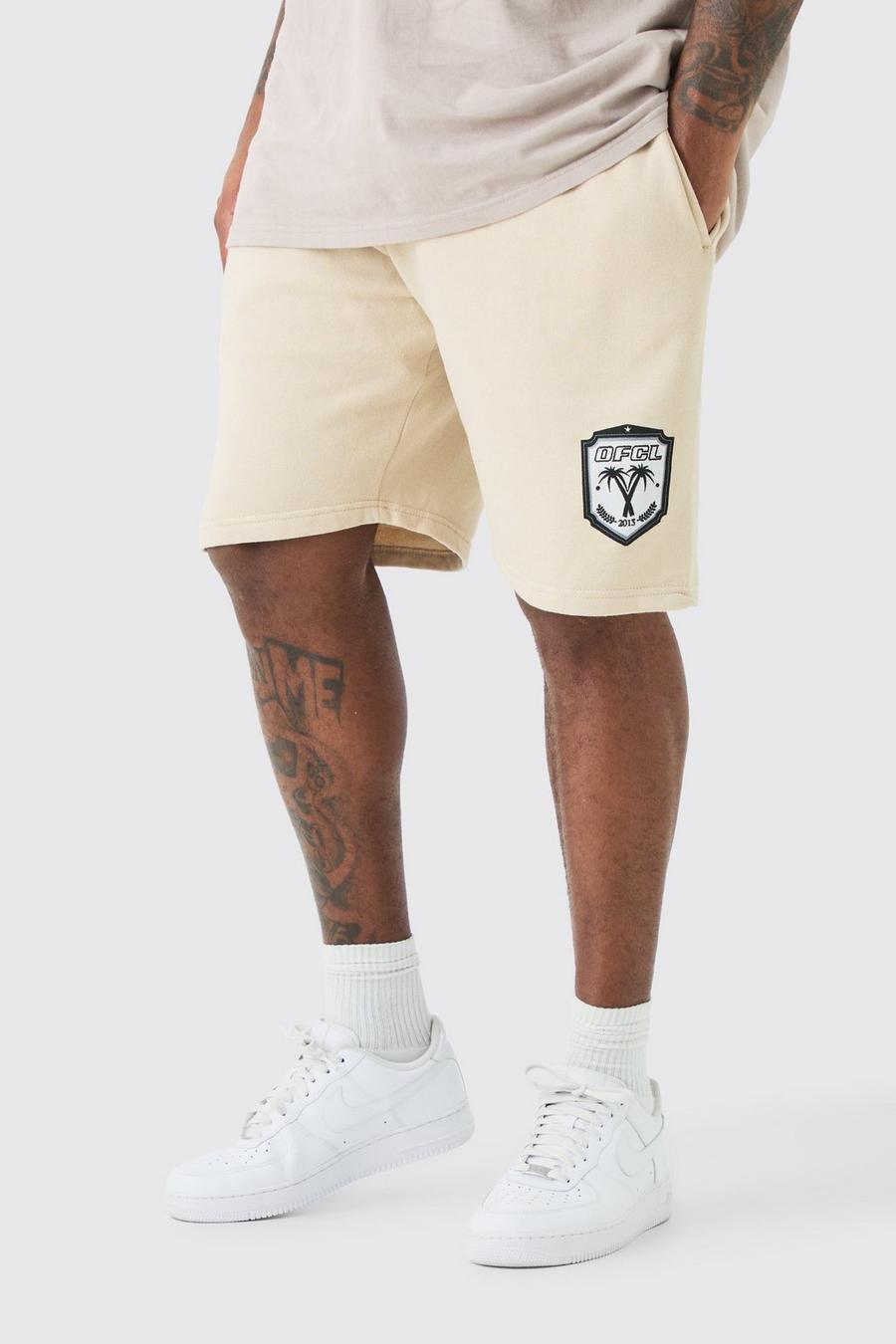 Plus lockere Team Official Shorts in Sand