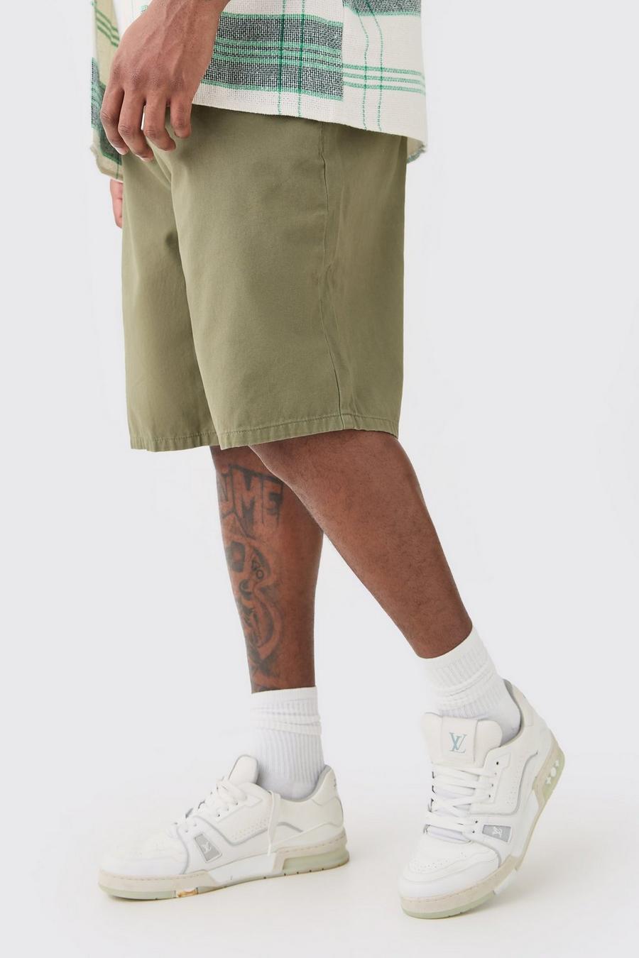 Plus Fixed Waist Relaxed Fit Shorts In Khaki