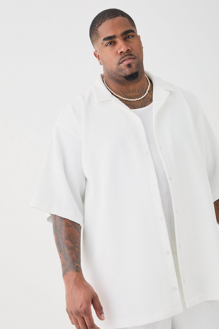 White Plus Short Sleeve Revere Oversized Pleated Shirt image number 1