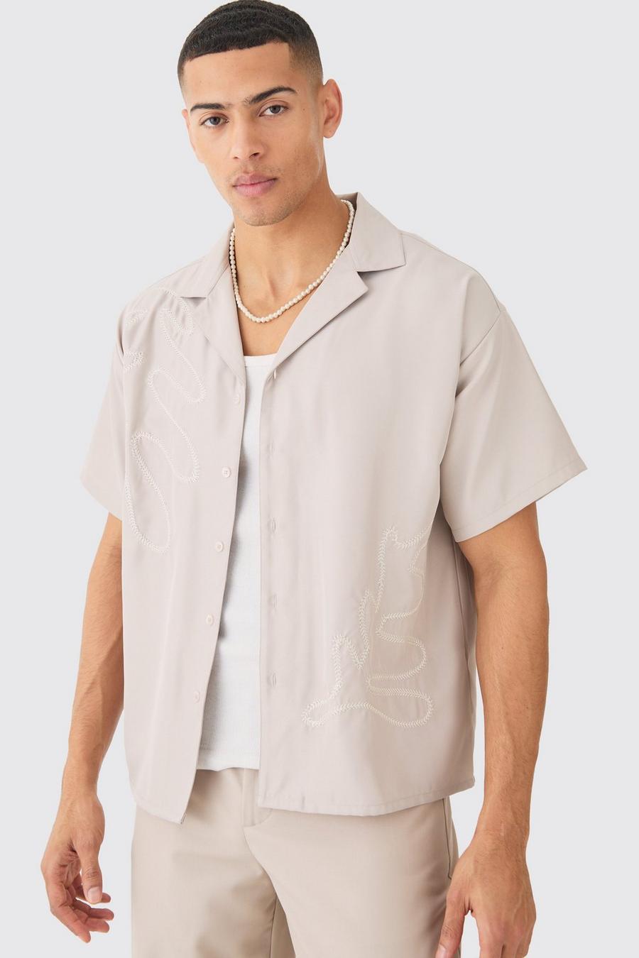Grey Geborduurd Zacht Boxy Keperstof Blad Print Overhemd