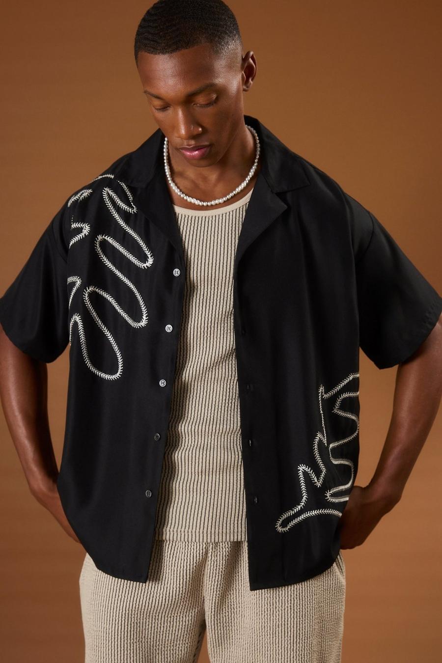 Camicia squadrata in twill morbido con ricami di foglie di cartone animato, Black image number 1