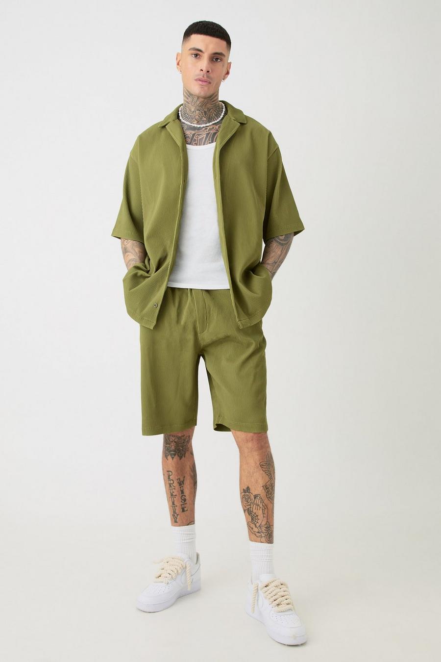 Set Tall camicia oversize con pieghe e rever & pantaloncini color kaki, Khaki