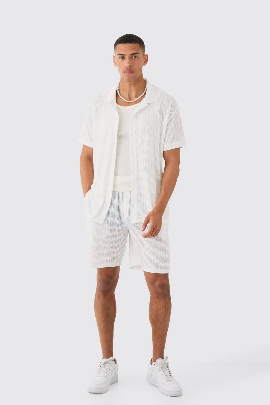 Conjunto oversize de pantalón corto y camisa de canalé en tela desgastada con estampado animal, White