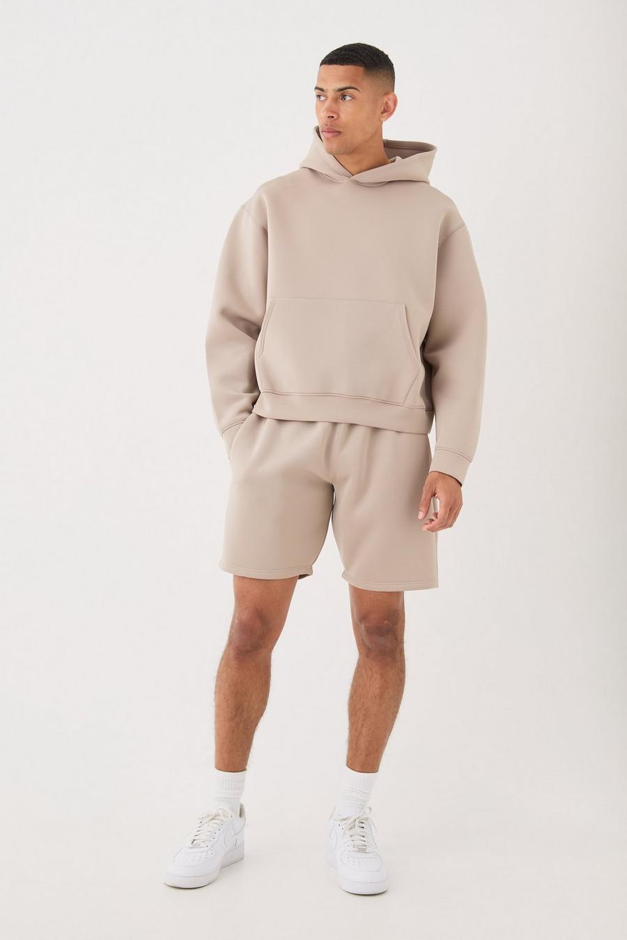 Taupe Oversize hoodie och shorts i scuba image number 1