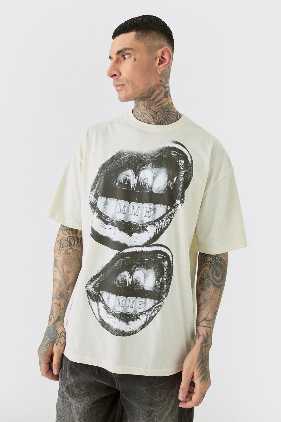 Tall Oversize T-Shirt mit Metallic Homme Lippen Print, Ecru