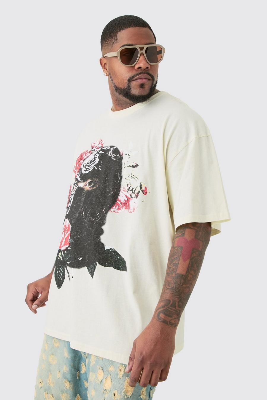Camiseta Plus oversize con estampado de flores y pasamontañas en color crudo, Ecru