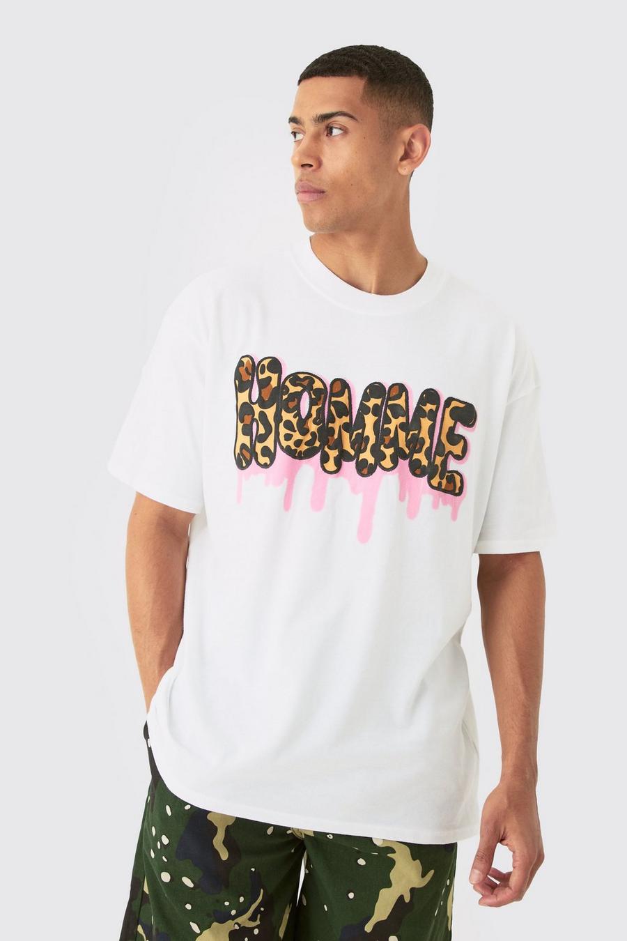 T-shirt oversize Homme leopardata con stampa a caratteri arrotondati, White