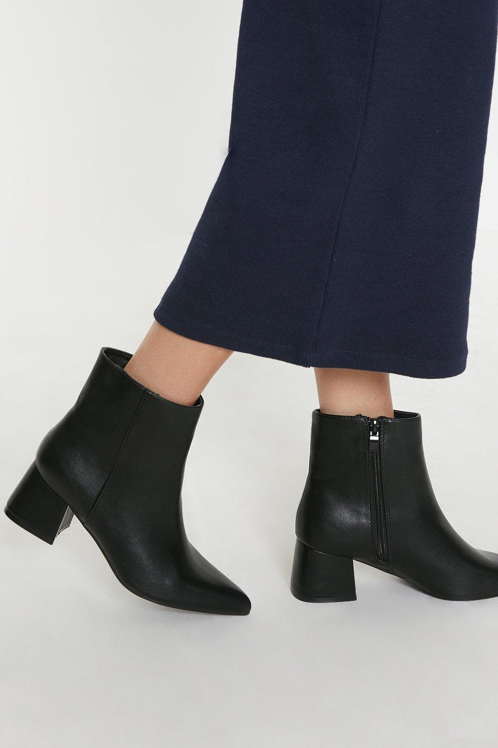 Women’s Principles: Opal Medium Block Heel Pointed Ankle Boots - black - 7