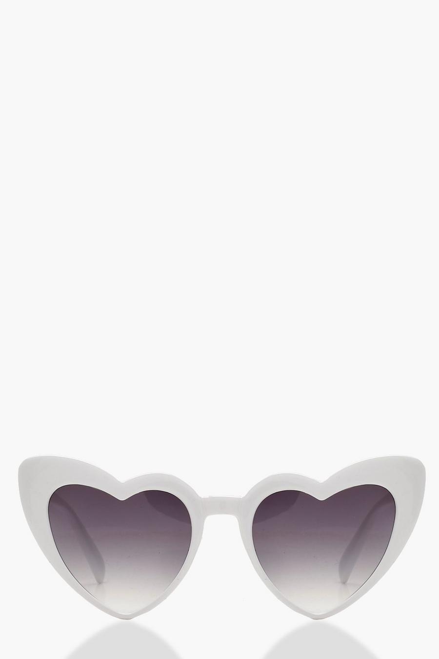 Oversized White Heart Shape Sunglasses image number 1