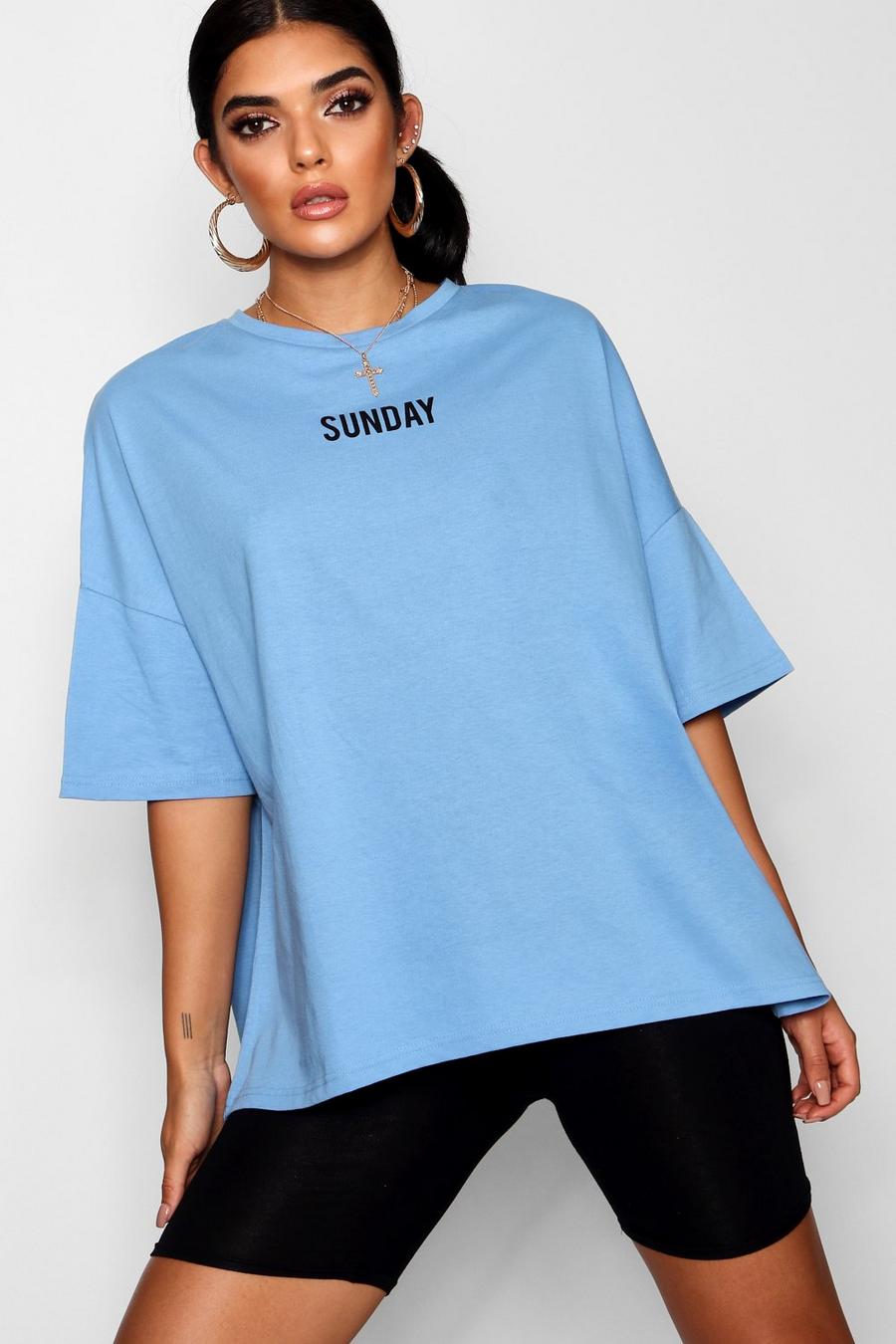 Hailey Oversized T-Shirt mit „Sunday“-Slogan image number 1