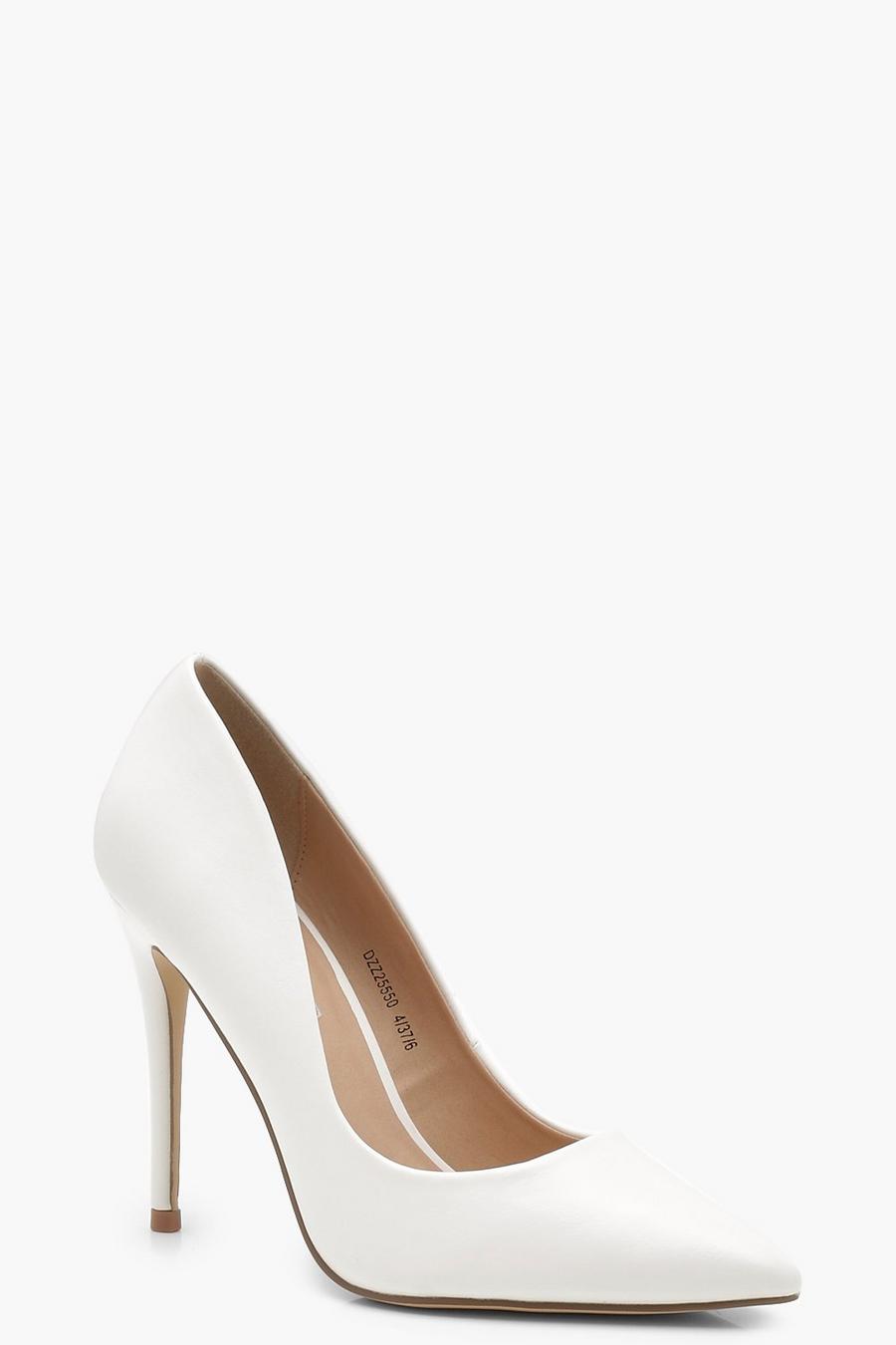 Pointed Toe Court Shoes image number 1