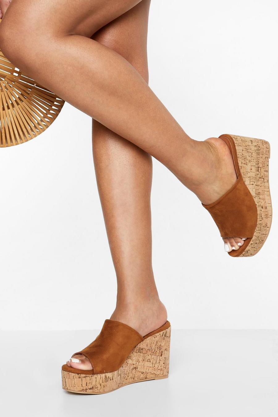 Sandalen mit Kork-Kleilabsatz, Tan