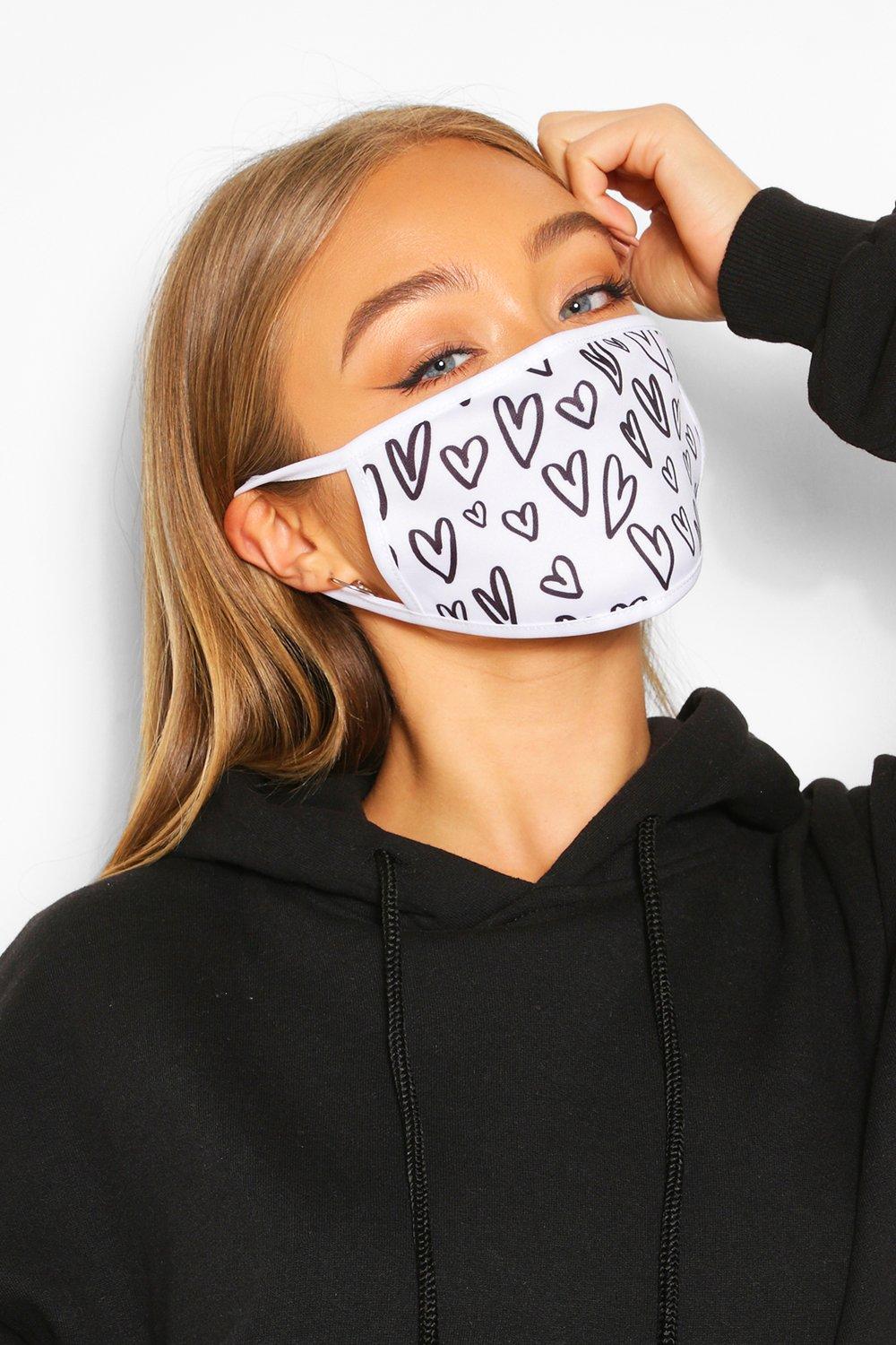 ACCESSORIES Heart Fashion Face Mask