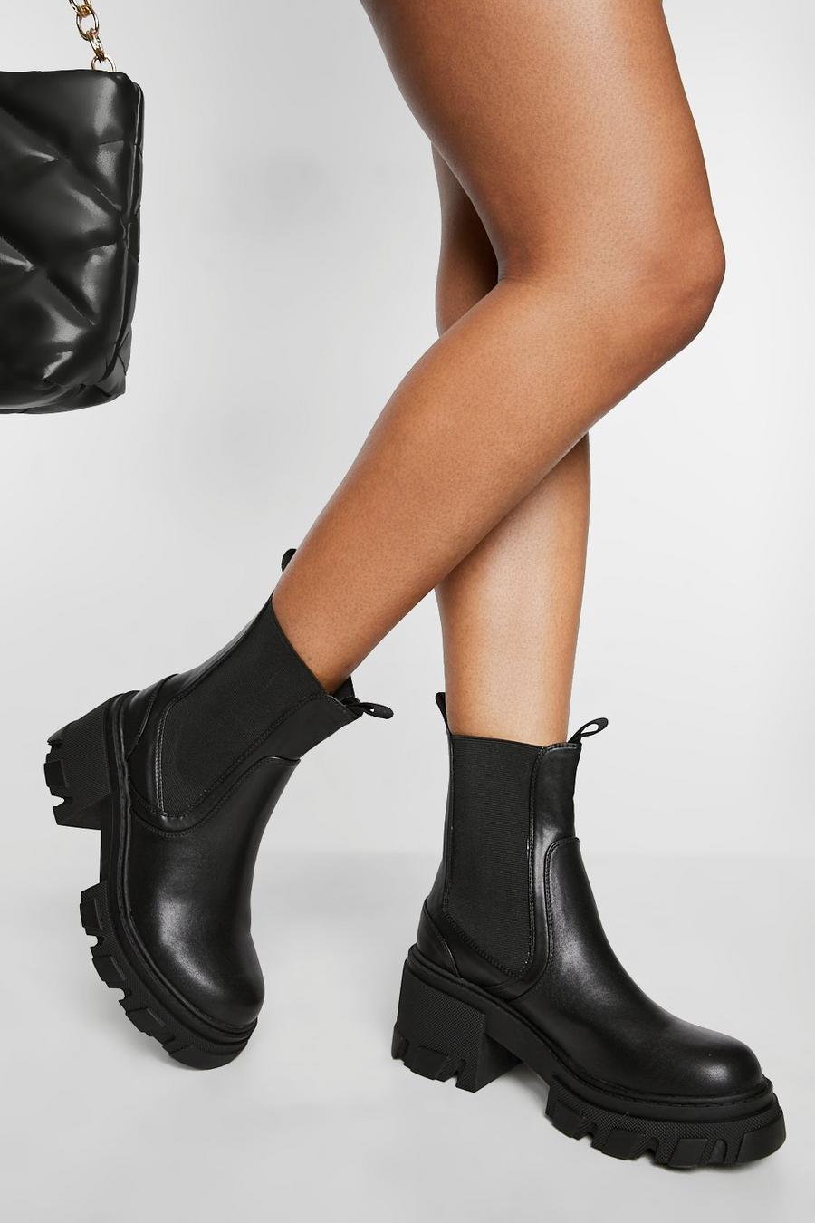 Black Chunky Heeled Chelsea Boots