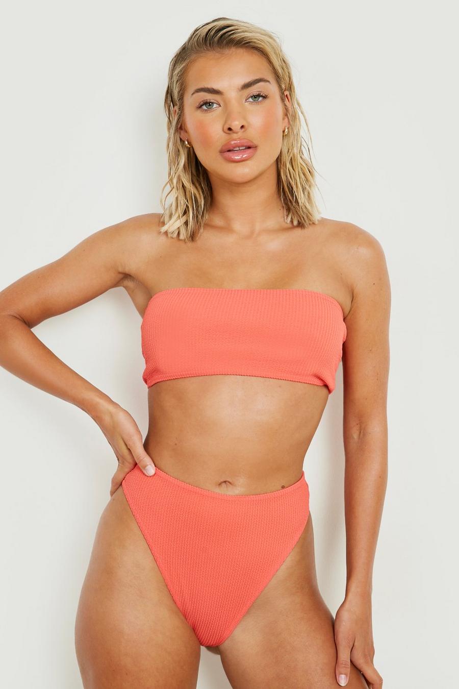 Set bikini a vita alta con top a fascia effetto goffrato, Coral pink