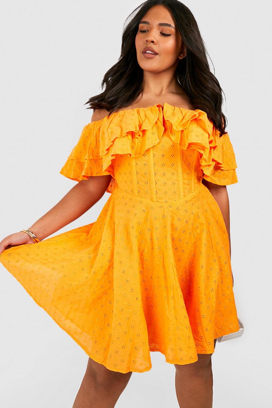 Vestito grembiule Plus Size in pizzo sangallo con scollo Bardot e dettagli stile corsetto, Orange