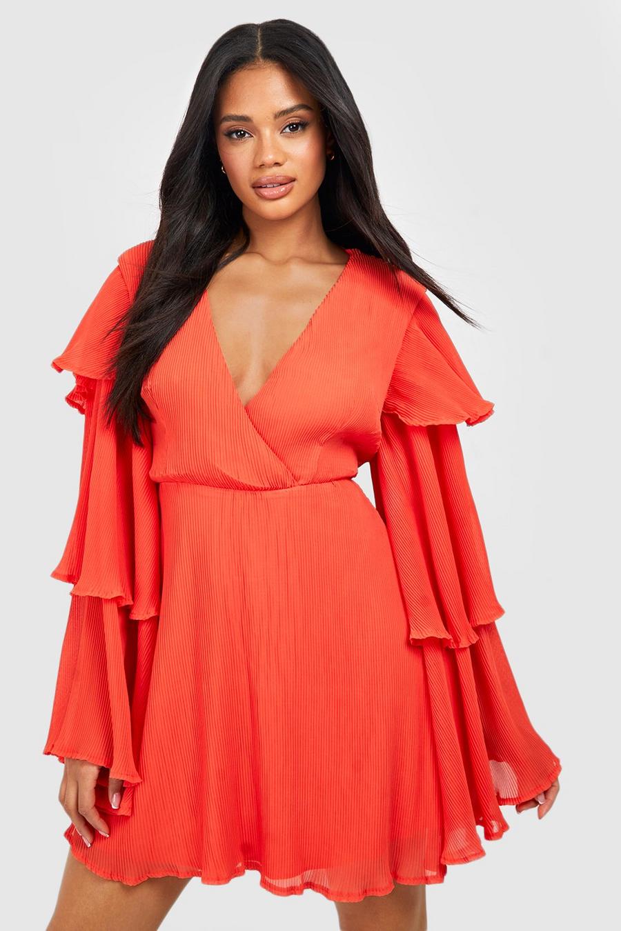 Orange Plisserad klänning med dekorativ ärm