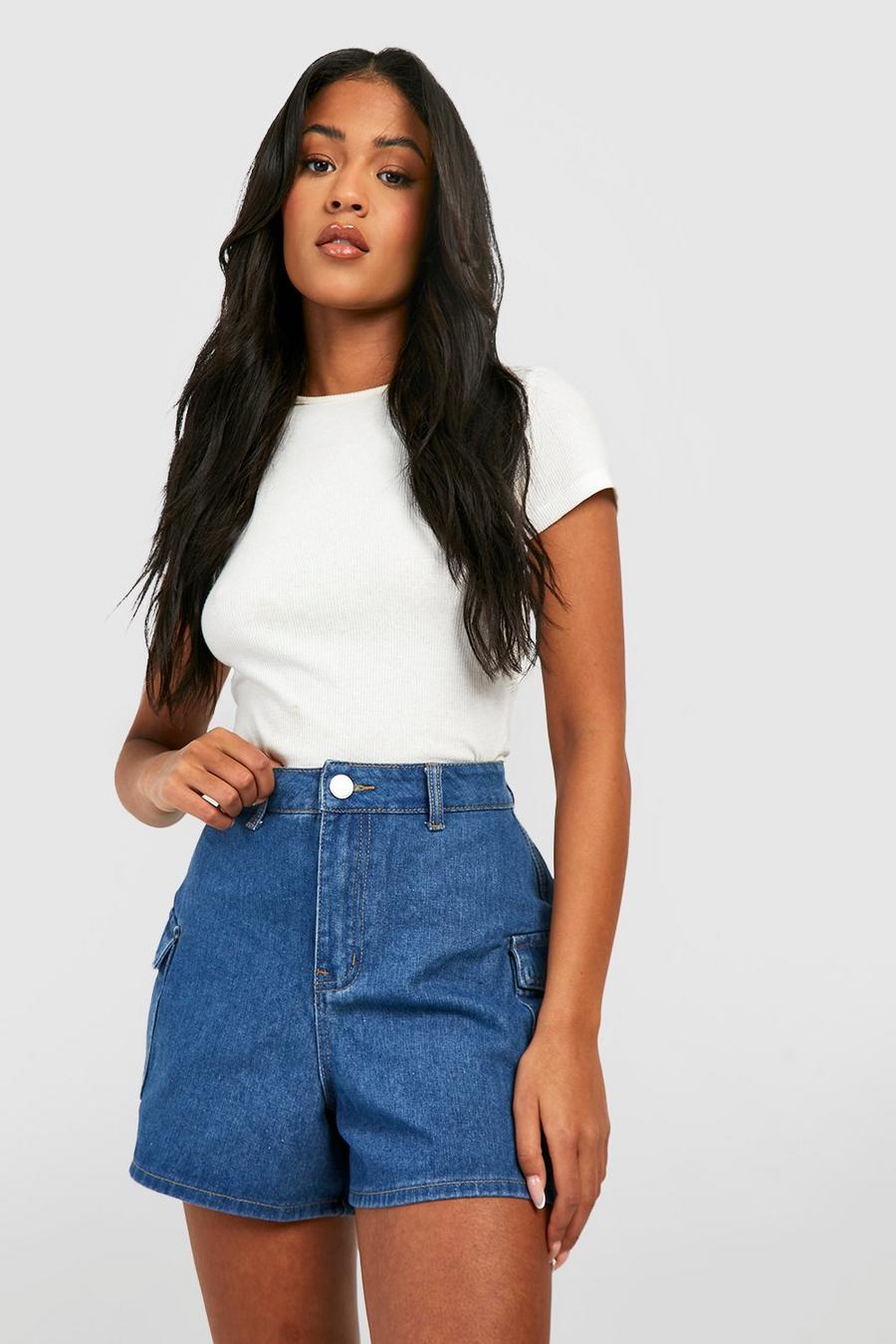 Mid wash Tall Jeansshorts med fickor