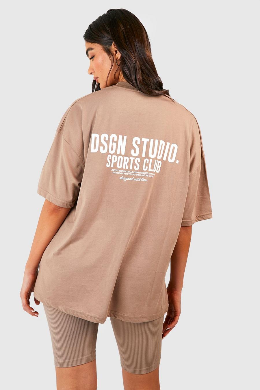 Taupe Sports Club Oversize t-shirt med slogan