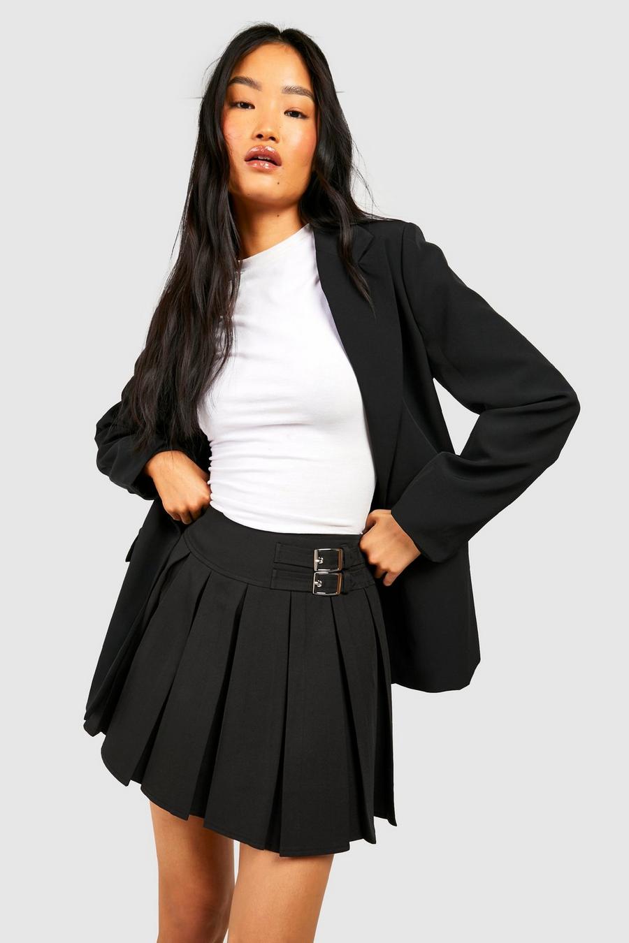 Falda pantalón plisada de tela con hebilla, Black